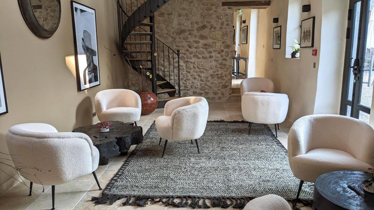 Val Trebbia Hotel Feucherolles Bagian luar foto